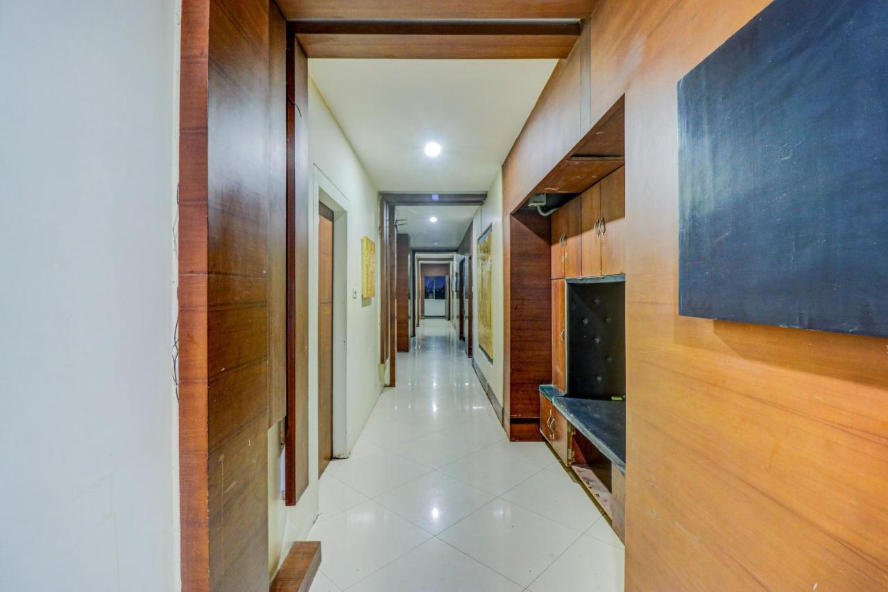Oyo 61861 Hotel Dream Palace Durg Экстерьер фото