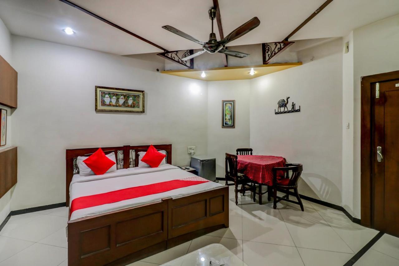 Oyo 61861 Hotel Dream Palace Durg Экстерьер фото