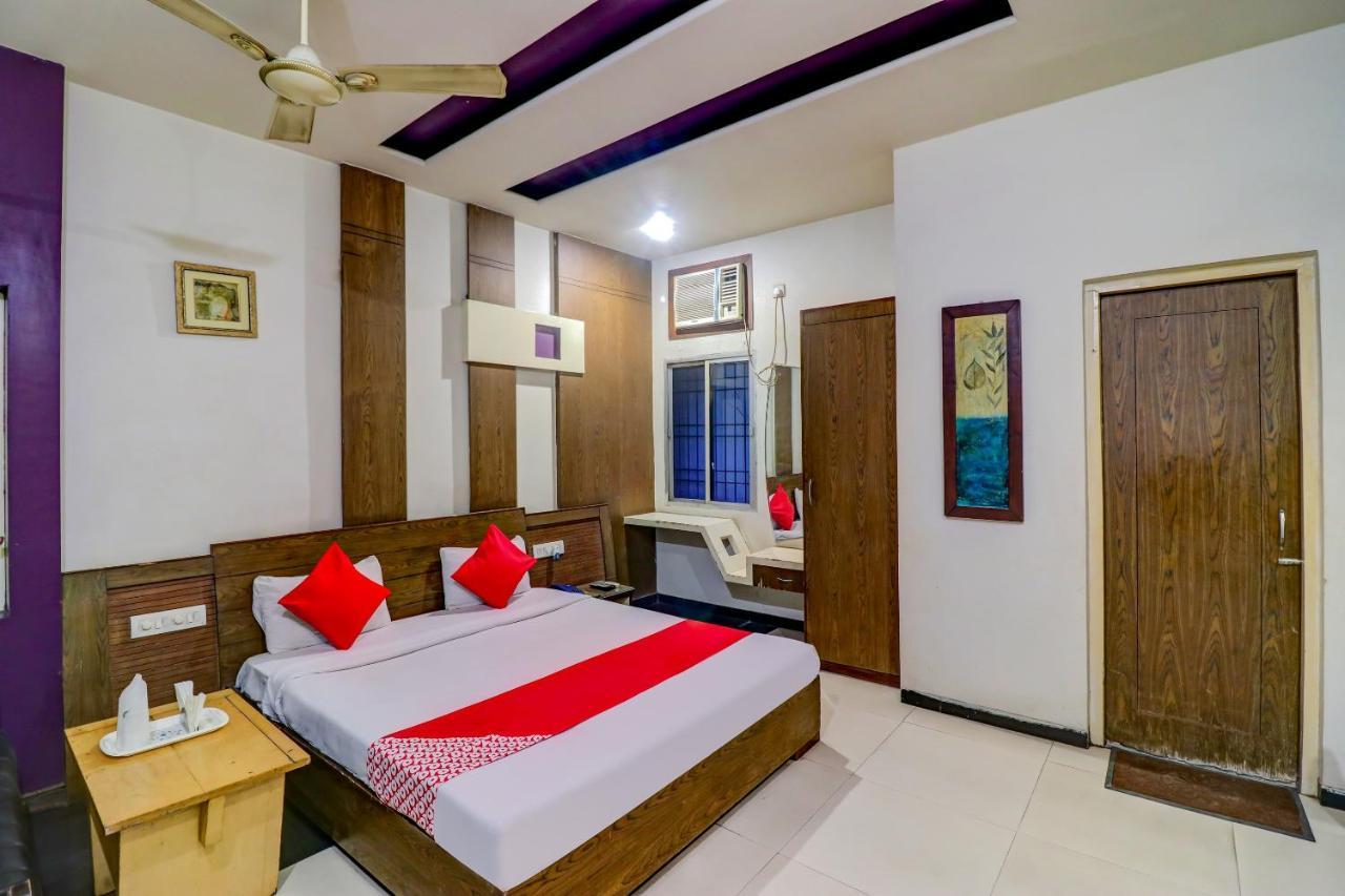 Oyo 61861 Hotel Dream Palace Durg Экстерьер фото