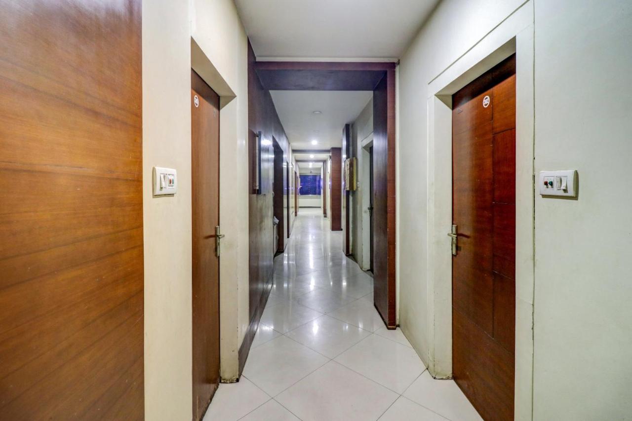 Oyo 61861 Hotel Dream Palace Durg Экстерьер фото